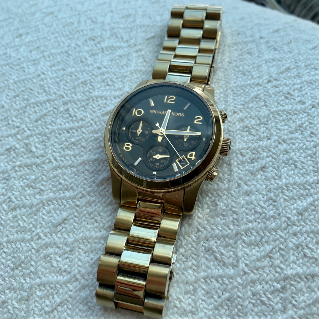 Michael Kors Chronograph Gold And Black Watch